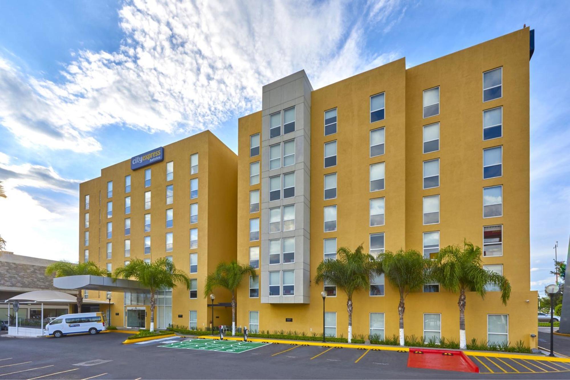 City Express By Marriott Queretaro Jurica Ngoại thất bức ảnh